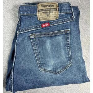 Wrangler Premium Quality Men's 30 x 30 Blue Denim Jeans A205 Wrangler Pants